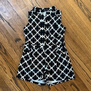 Love University Girl’s Large Stylish Romper with Black and White Design